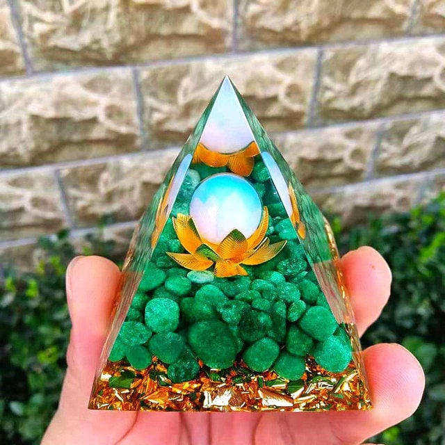 Manifestation Stones Healing Crystals Crystals Chakra Crystal Quartz Crystal Pyramid Crystal Cluster