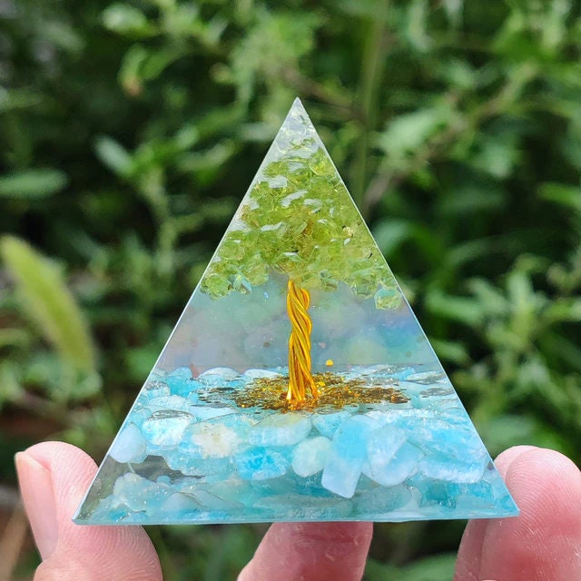 Meditation Stone Natural Pyramid Crystal Tree Of Life