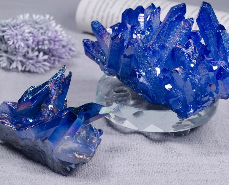 Manifestation Stones House Warming Gift Home Decor Crystal Quartz Crystal Cluster Clear Rock Blue Aura Crystal