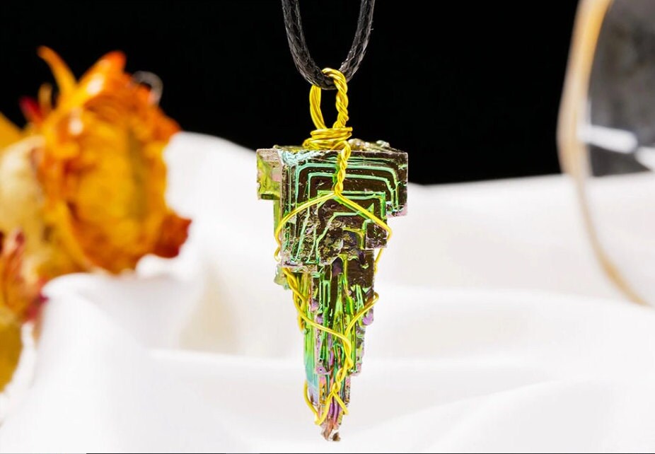 ift For Him Gift For Her Everyday Necklace Energy Necklace Crystal Necklace Christmas Gift Bismuth Ore Necklace Bismuth Ore