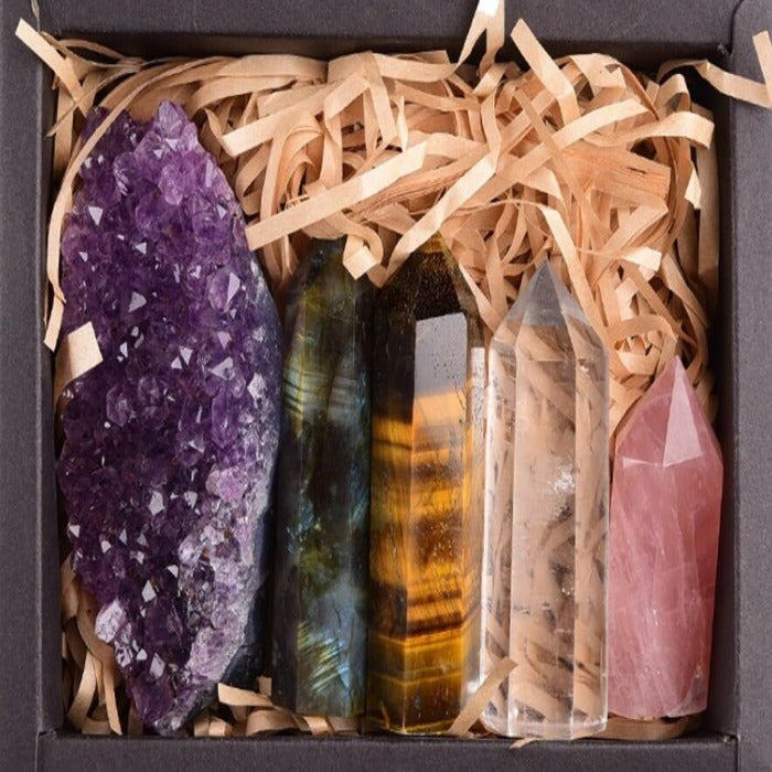 Amethyst Crystal, Tiger Eye, Manifestation Crystals