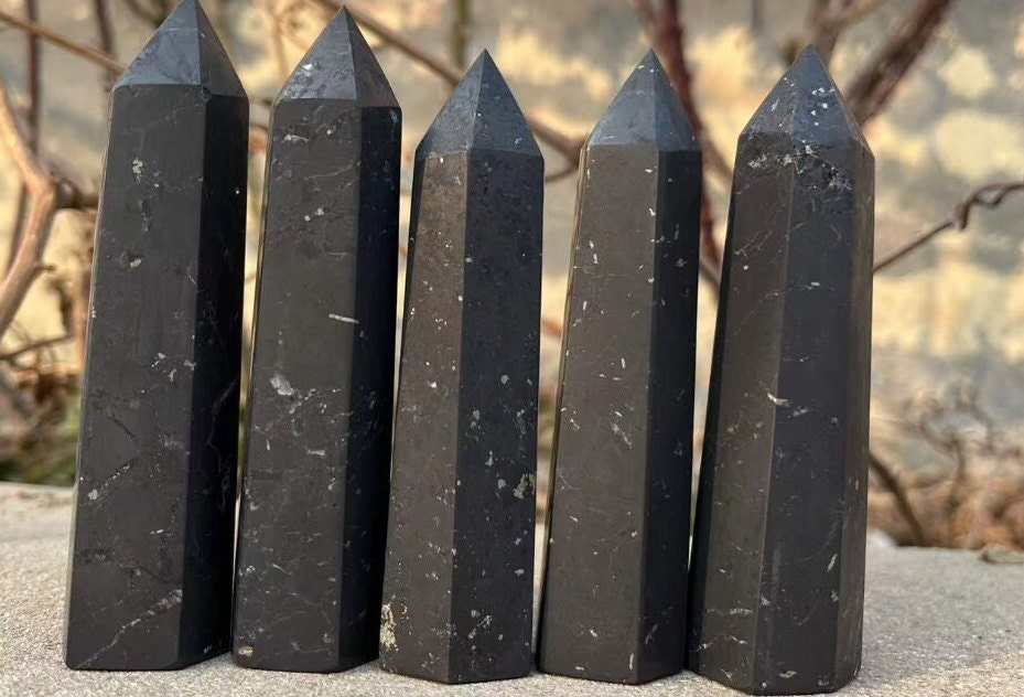 Natural Shungite Point Crystal Healing Hypo-graphite Tower