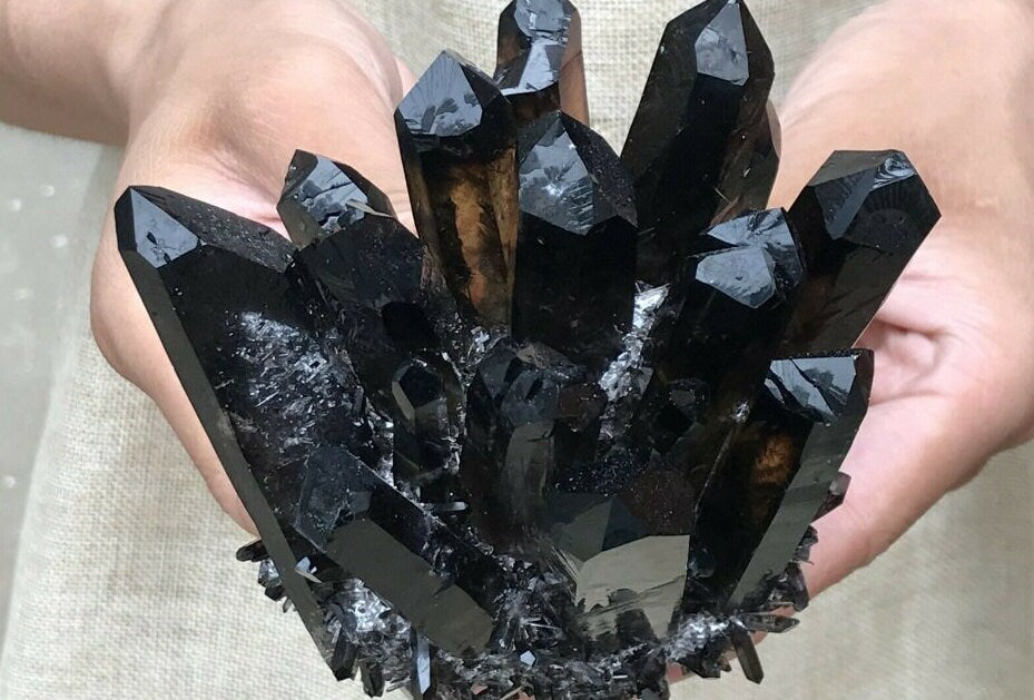 Natural Crystals Natural Crystal Meditation Stone