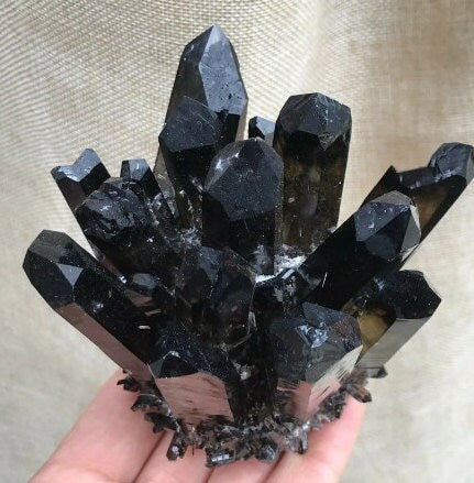 Natural Crystal Meditation Stone House Warming Gift