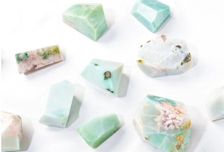 Natural Green Flower Agate Geometric Gem Raw Quartz Energy Crystal
