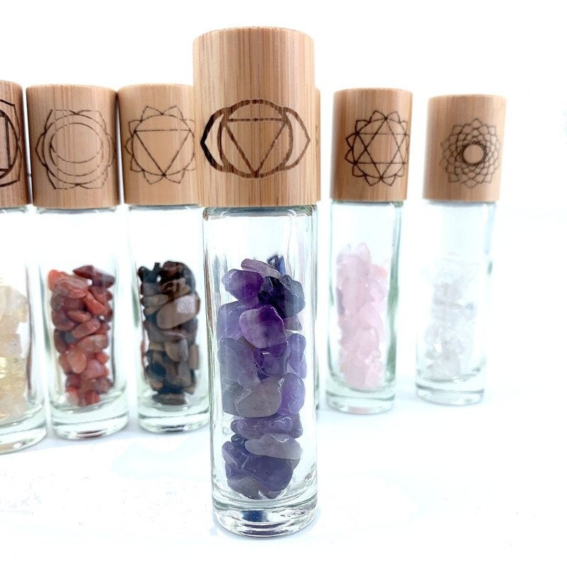 7 Pcs Set Crystal Chip Essential Oil Roller Chakra Stones Bottle