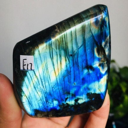 Natural Labradorite Blue Glittery Stone Quartz Crystal