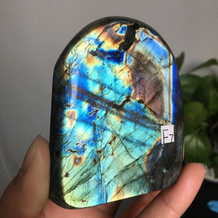 Natural Labradorite Blue Glittery Stone Quartz Crystal