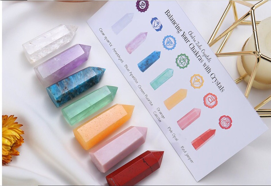 Natural Stone Chakras Quartz Balances Energy Crystal Point Set