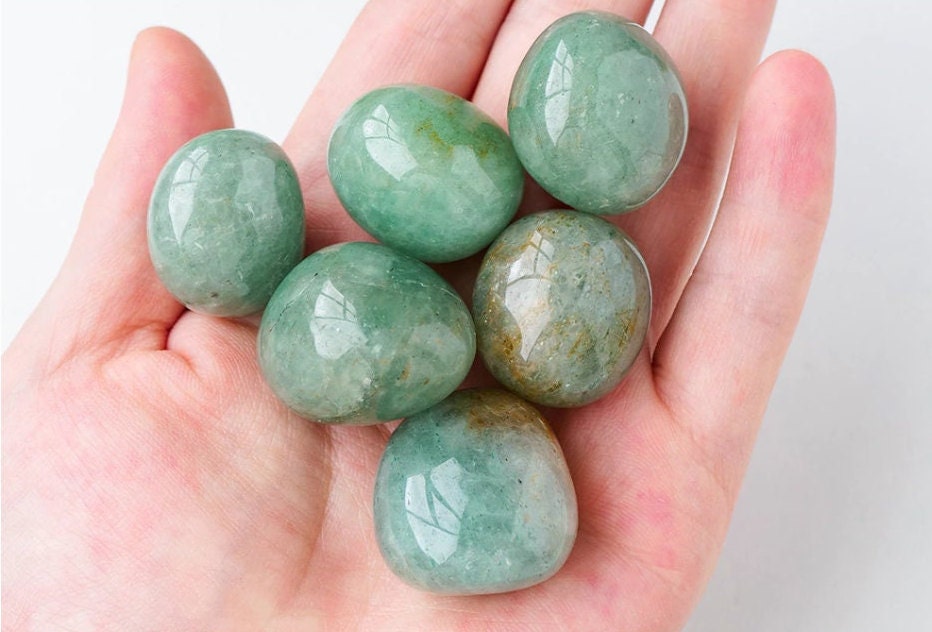 Natural Polished Green Strawberry Tumbled Stones Healing Quartz