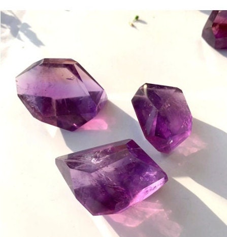 Natural Transparent Amethyst Energy Quartz Crystal