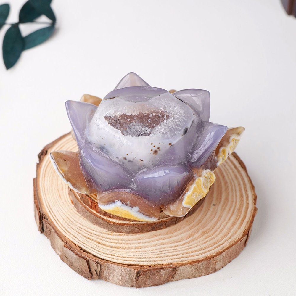 Natural Agate Crystal Lotus Flower Figurine Healing Décor With Druze